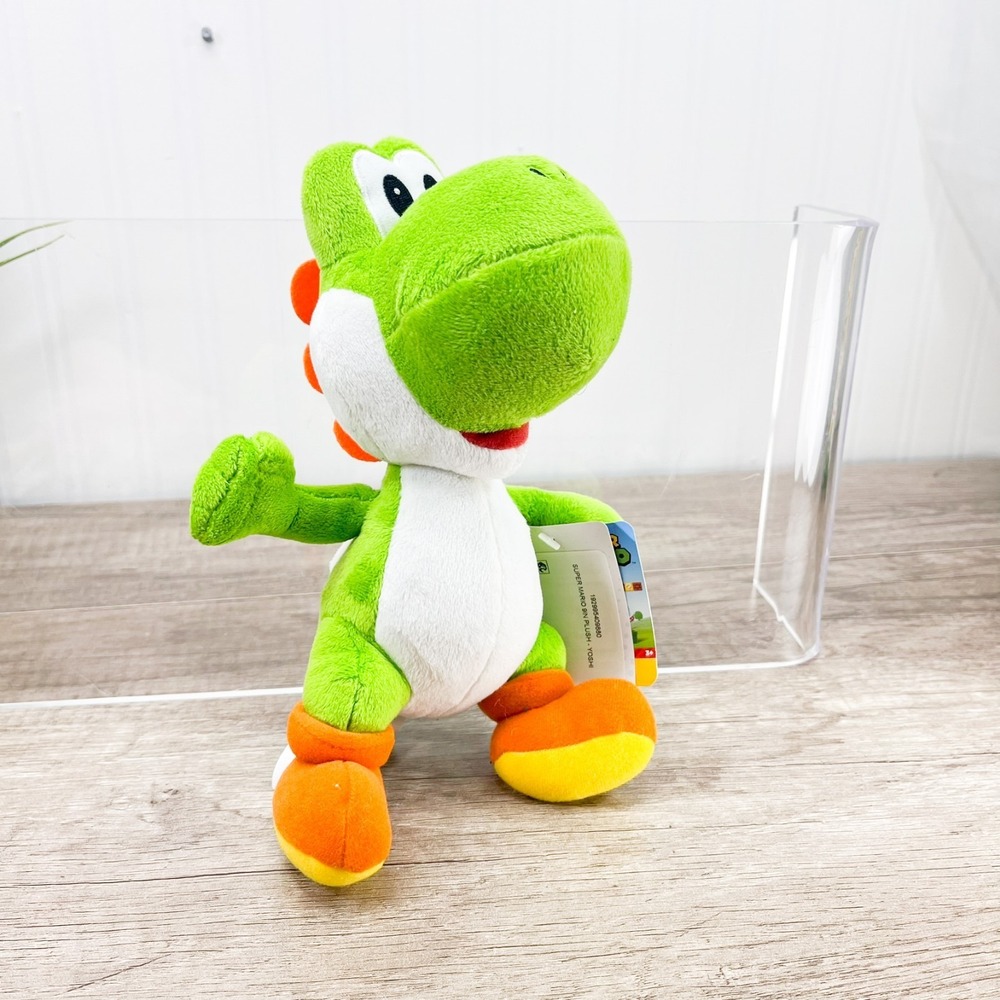 Nintendo Yoshi‎ Plush, Super Mario Bros 9" Plush Jakks Yoshi Stuffed Animal NWT